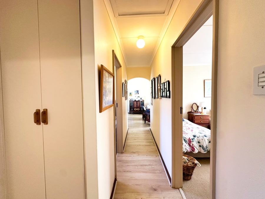 2 Bedroom Property for Sale in Meedingsride Western Cape